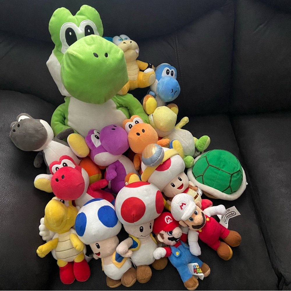 Super Mario Brother Plushies Stuff Animal Lot of 15 Excellent Condition